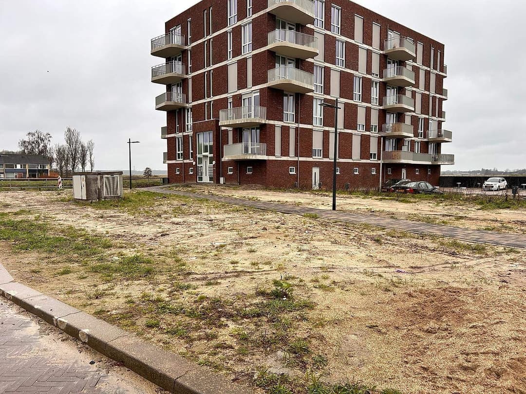 Appartement Maasdijk 213, Breda - À Louer