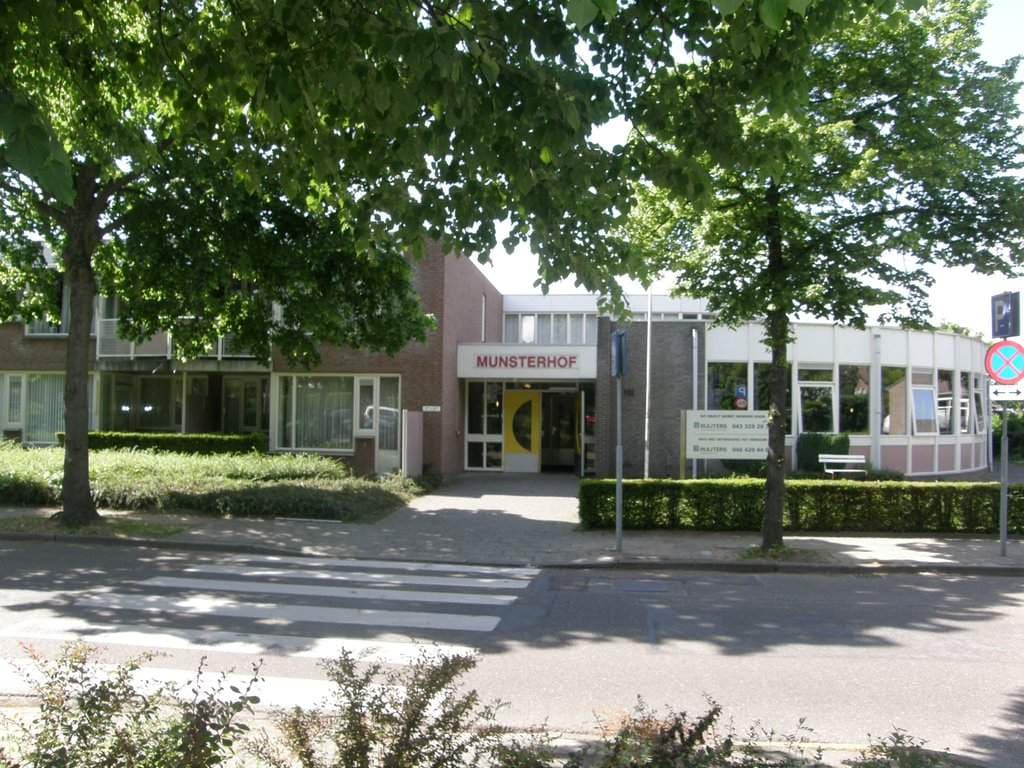 Apartamento Kerkstraat 8-136, Munstergeleen - En Alquiler