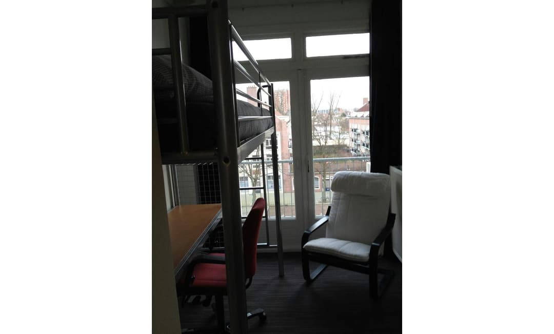 Kamer Oostzeedijk, Rotterdam - Te Huur