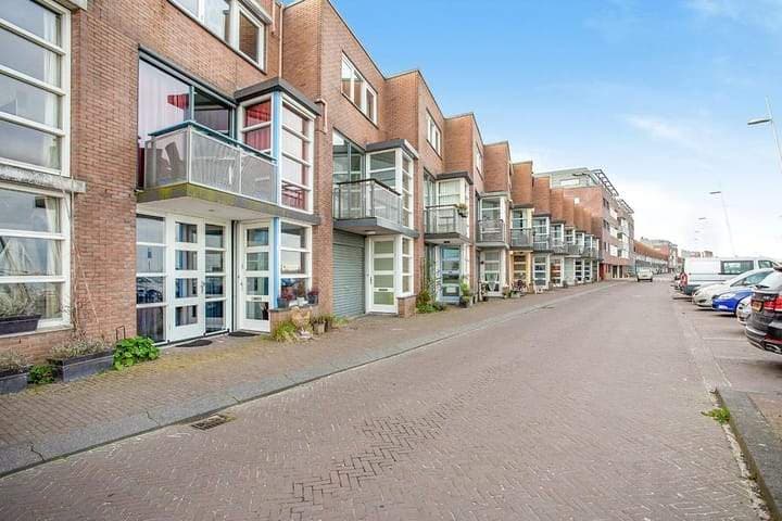 Saerdam, Lelystad - For Rent - FR