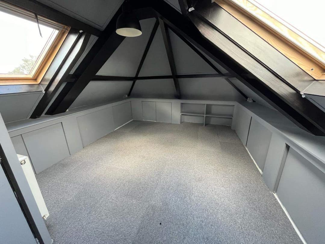 Zolderkamer te huur aan de Dorpsstraat, Lunteren