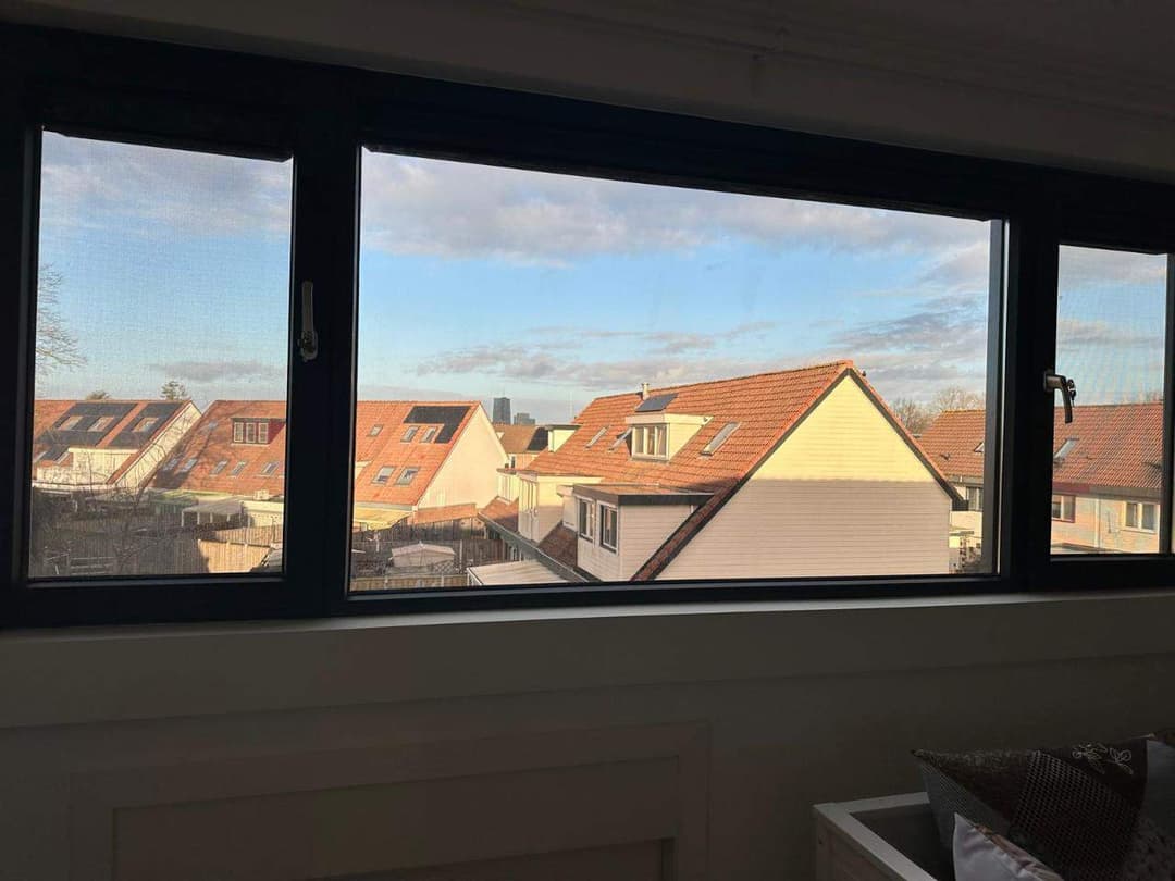 Studio Apartment Oosterhoutstraat, Almere - For Rent