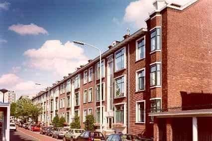 Flat Melis Stokelaan 176, Den Haag - Moerwijk