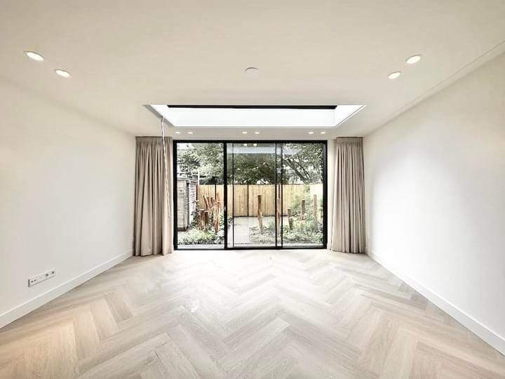 Admiraal De Ruijterweg 476-A, Amsterdam - appartement rez-de-chaussée de 2 chambres