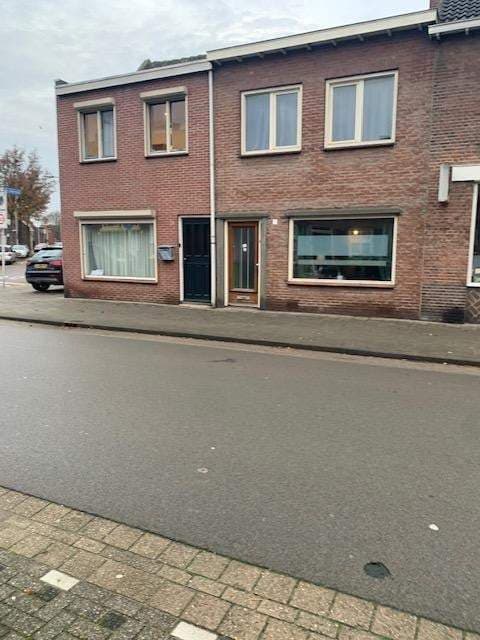 Terraced House Hoefstraat, Tilburg - For Rent