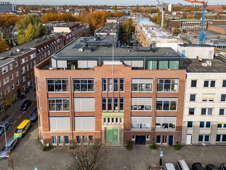 4-Room Apartment Aleidisstraat, Rotterdam - For Rent