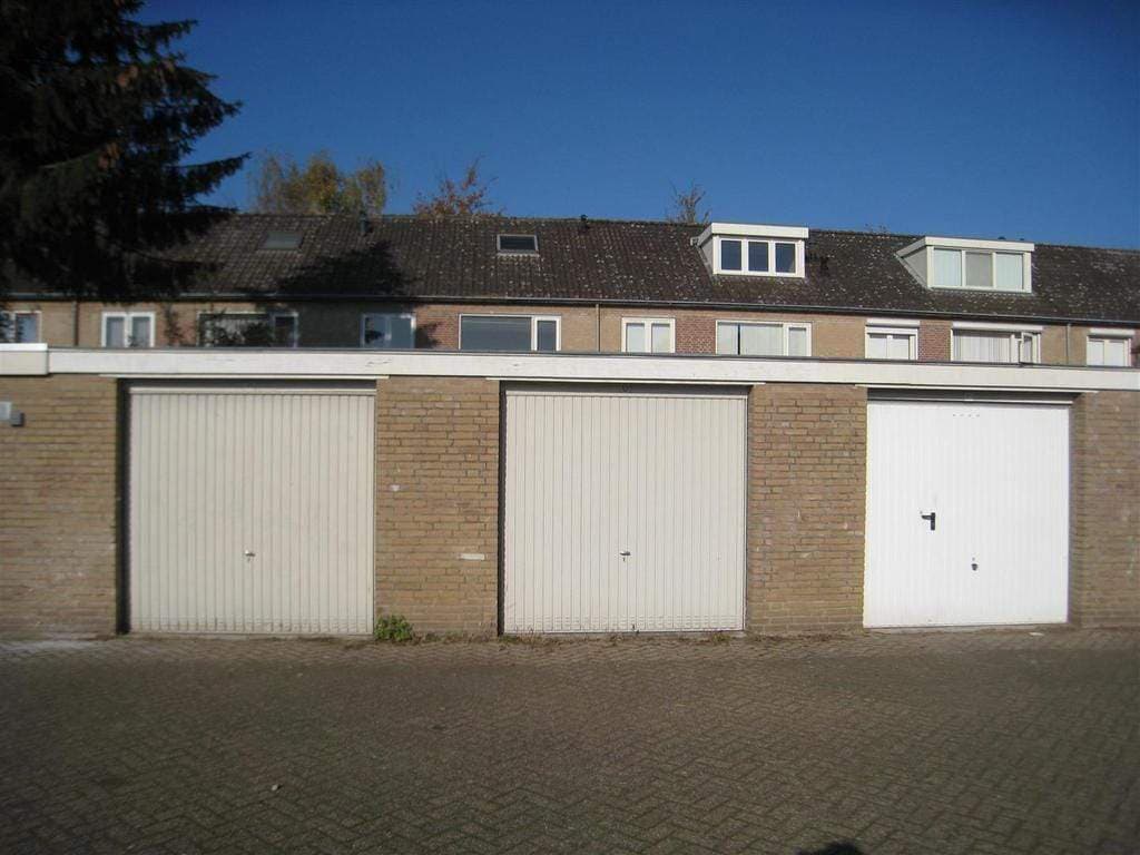 Garage Box Kastanjestraat, Oisterwijk - Zu Vermieten