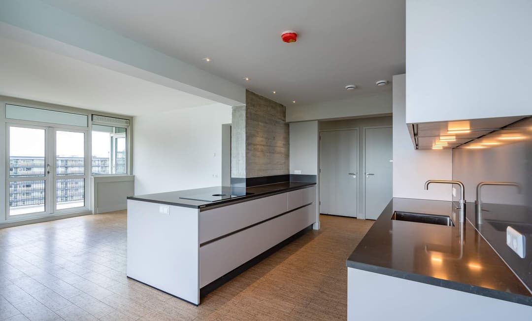 Appartement Kruiskade, Rotterdam - Te Huur