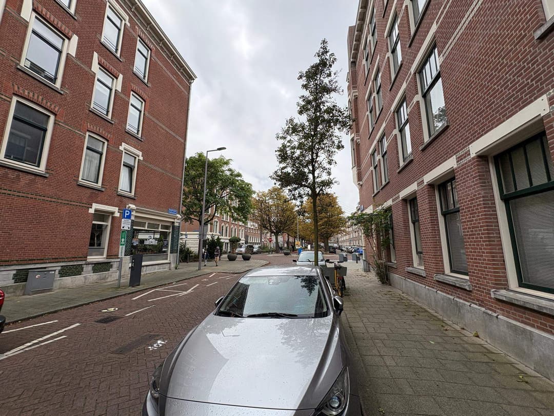 Burg Hoffmanstraat 39C, Rotterdam - 5-ZIMMER-WOHNUNG