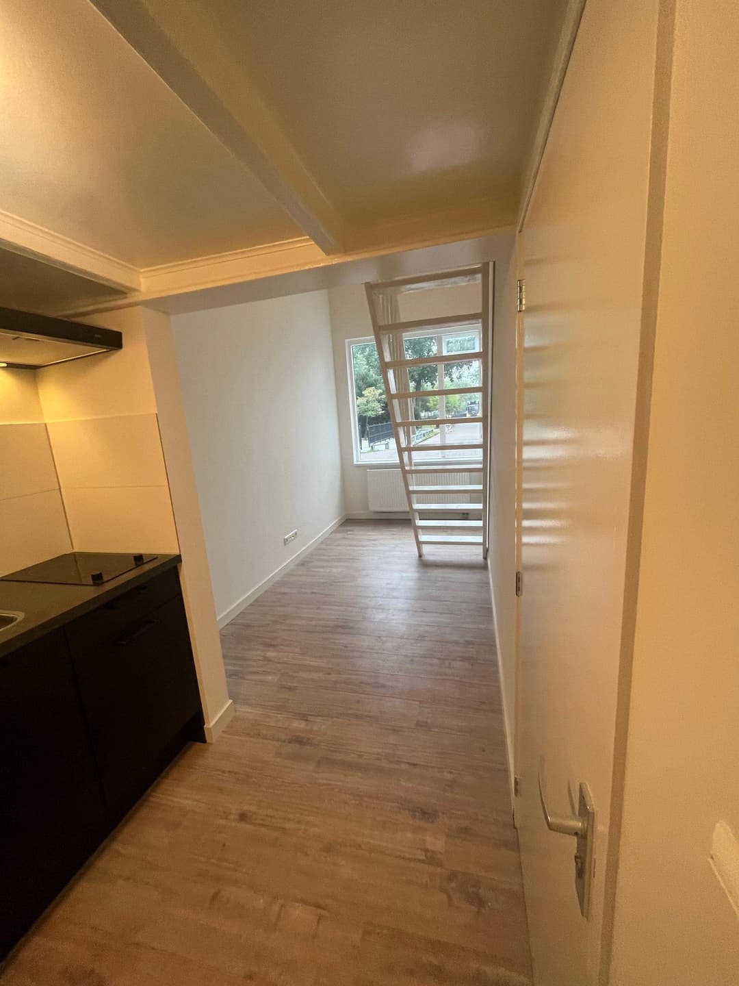 Studio Walhofstraat, Enschede - Te Huur