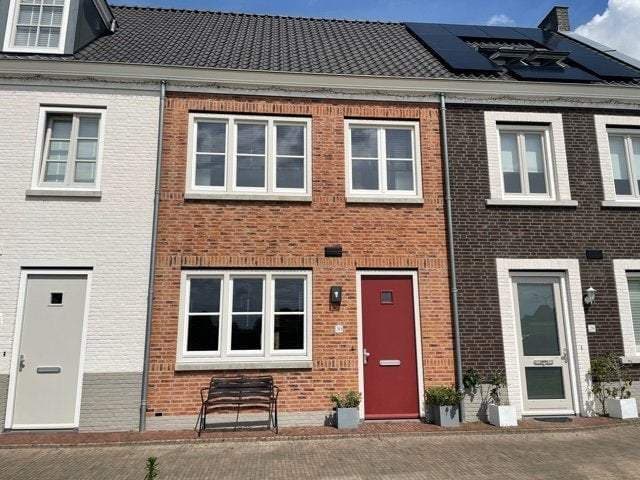 Huis Lauwerstraat, Helmond - Te huur