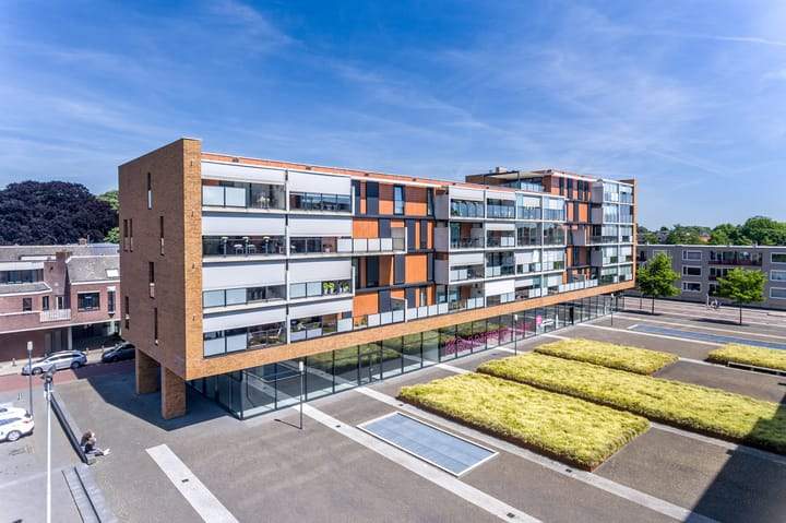 Apartamento de 3 Habitaciones St. Jansplein, Centro de Waalwijk - En Alquiler