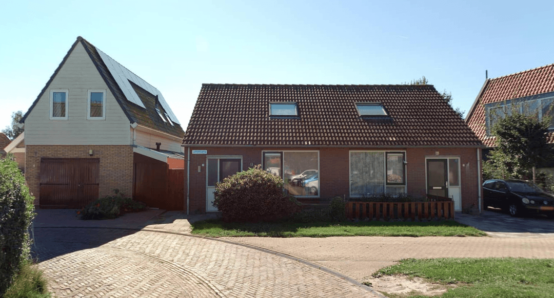 Doniastraat 3, Makkum - Maison jumelée de plain-pied pour personnes âgées