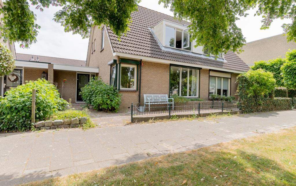 House Van Wassenaarvliet 7, Barendrecht - Zur Miete