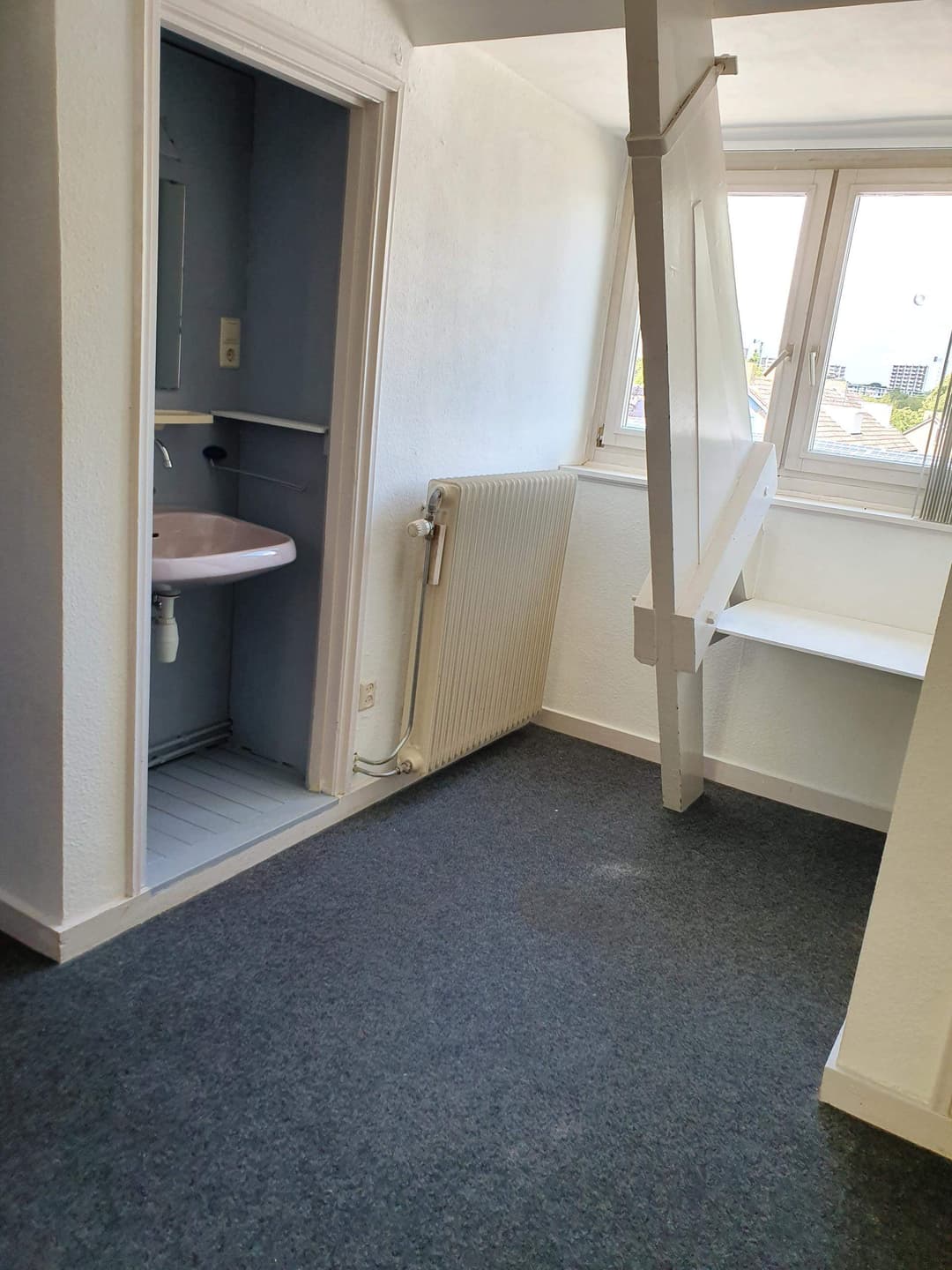 Unfurnished Room Tongerseweg, Maastricht - For Rent