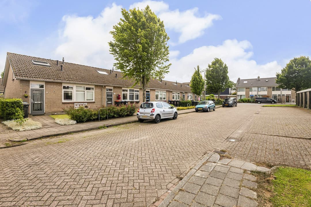 Mauritsstraat 8, Staphorst - Einfamilienhaus