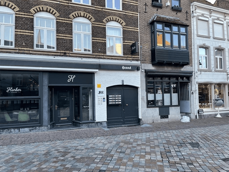 Studio Apartment Paardestraat, Sittard - For Rent