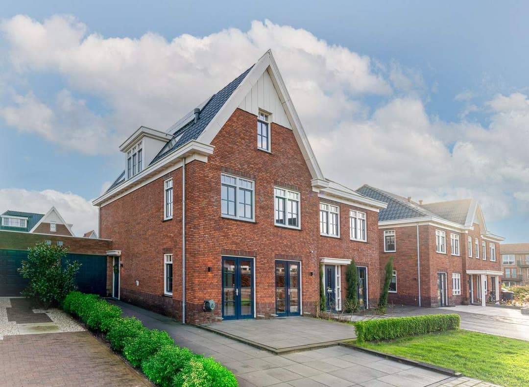 Huis Jan van Herwijnenlaan, Rhoon - Te Huur