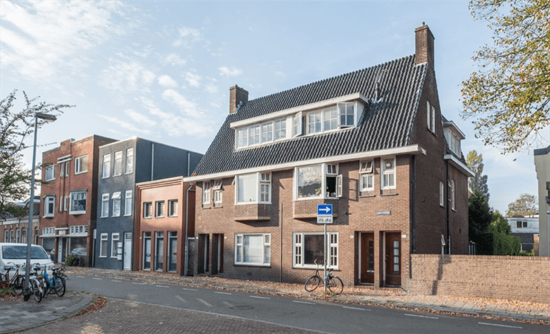 Room on Oosterweg, Groningen - For Rent