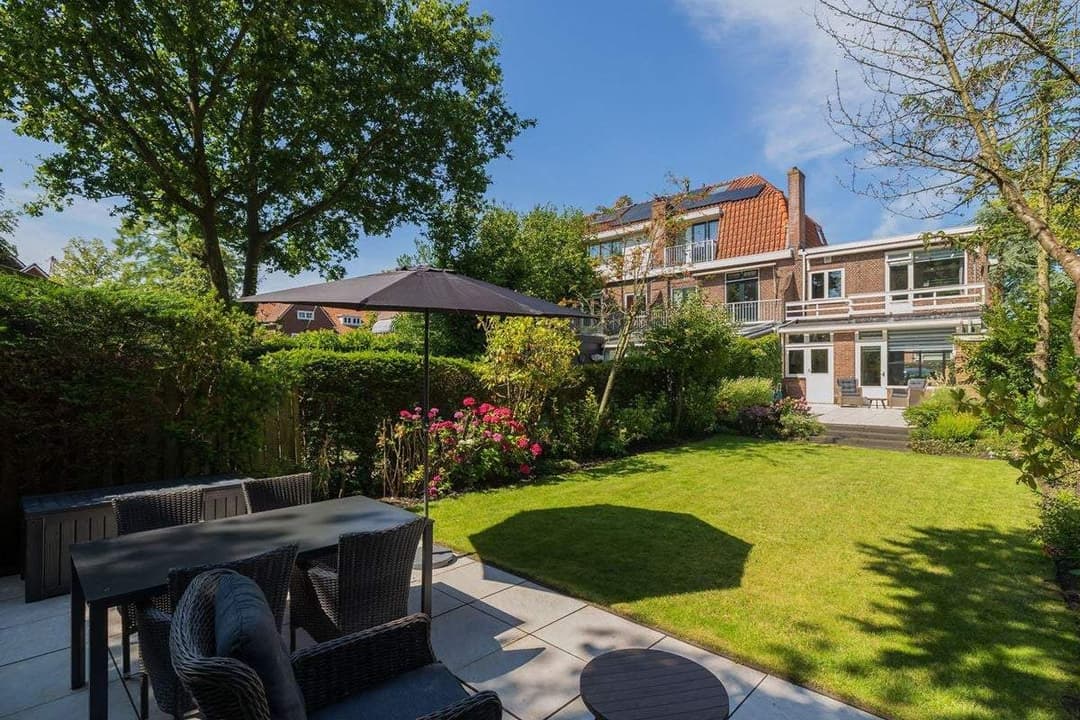 House Landzichtlaan, Heemstede - For Rent