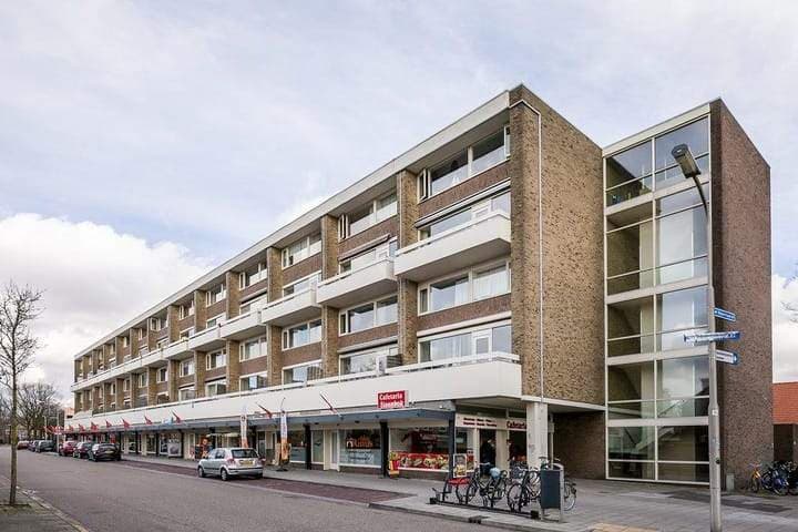 Vossenlaan 120, Nijmegen — 5-room maisonette (Hazenkamp)