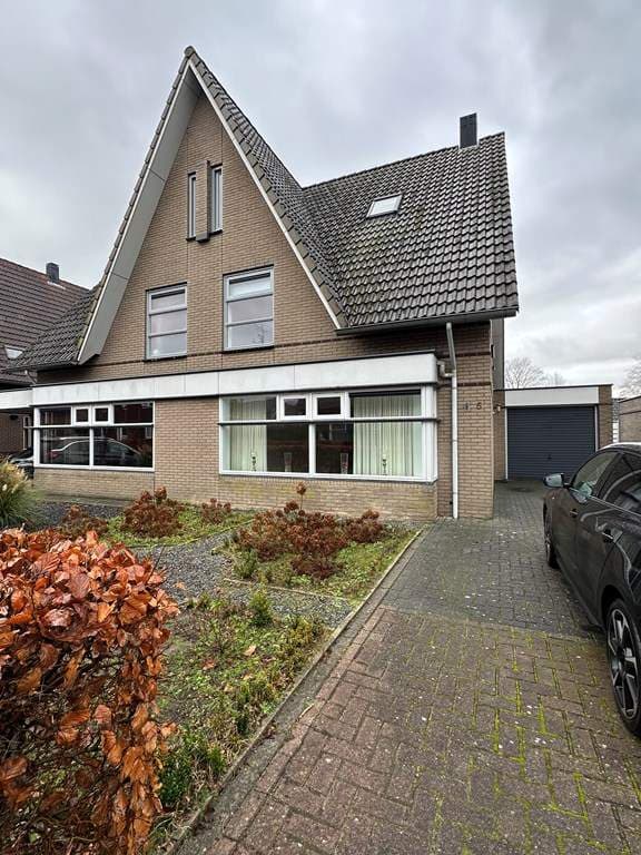 Family House ESAlaan, Marum - For Rent