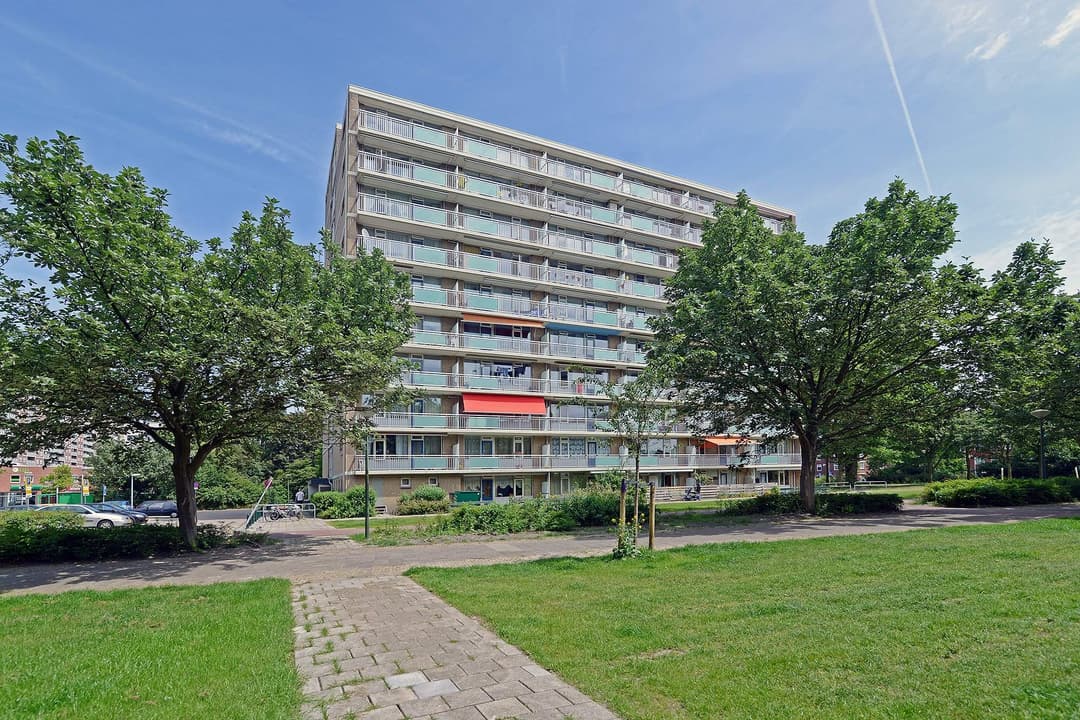 Ground Floor Apartment, Stieltjesstraat, Den Haag - For Rent