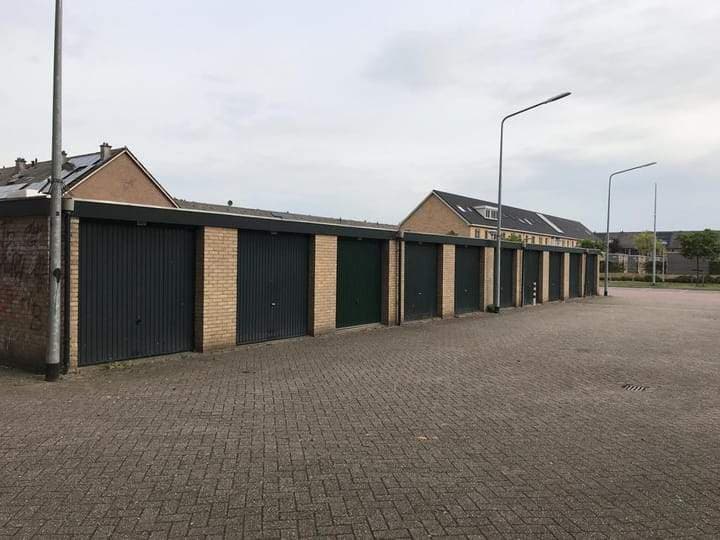 Box de Garage à De Kotter, Huizen - À Louer