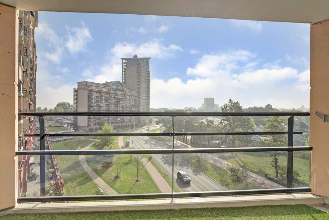 Appartement Zonnesteintoren, Zwijndrecht - Te Huur