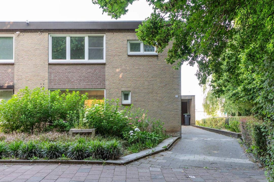 Semi-Detached House Alphons Laudijlaan 306, Sittard - Te Huur