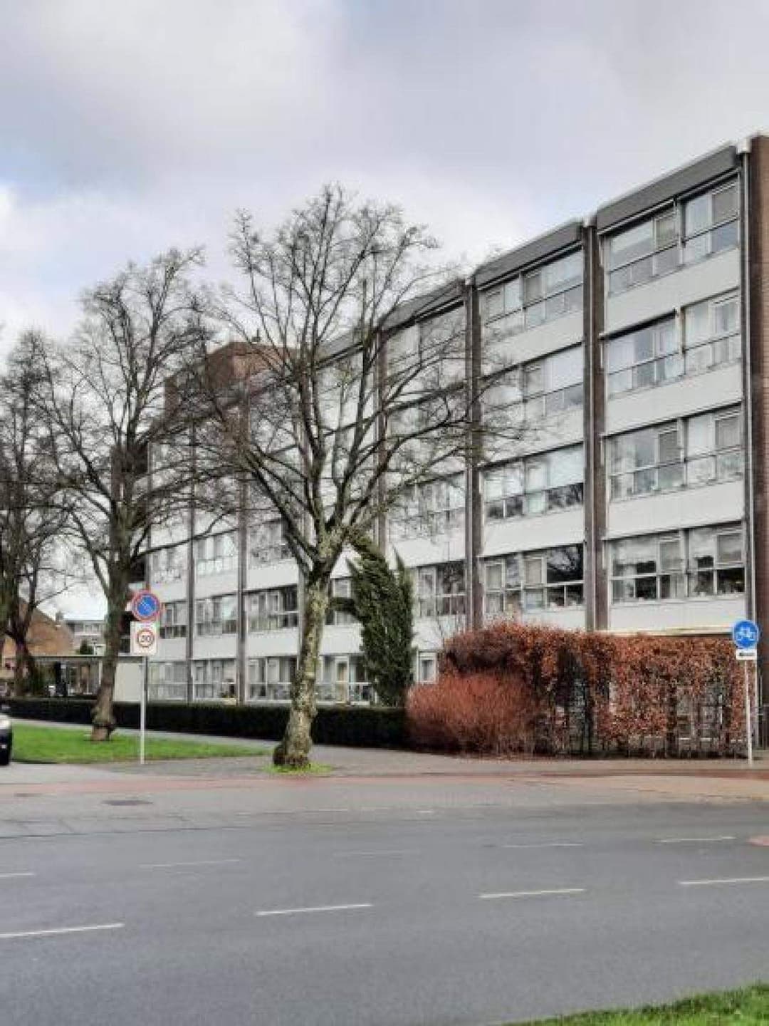 Koggenland 212, Purmerend - appartement de 3 pièces (55+)