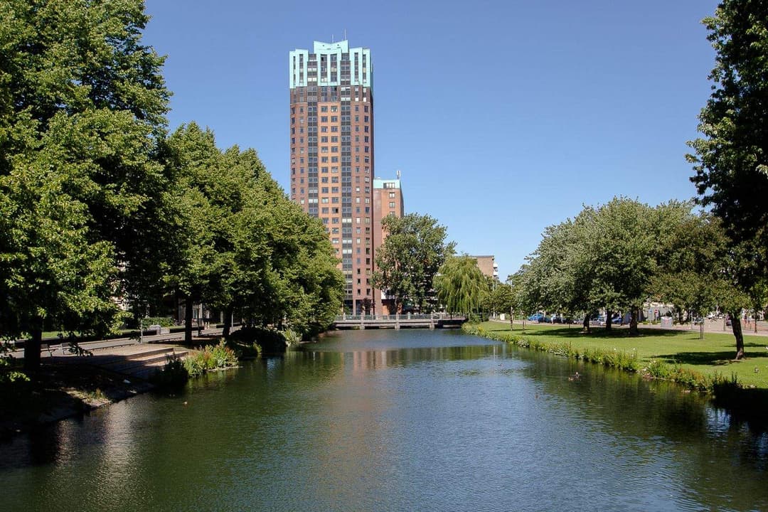 Apartment Boezemsingel 336, Rotterdam (Koninginnetoren) - For Rent