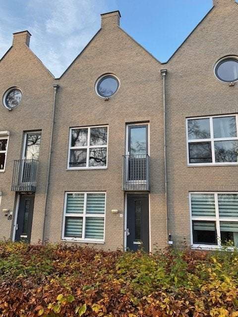 House de Burcht, Helmond - For Rent
