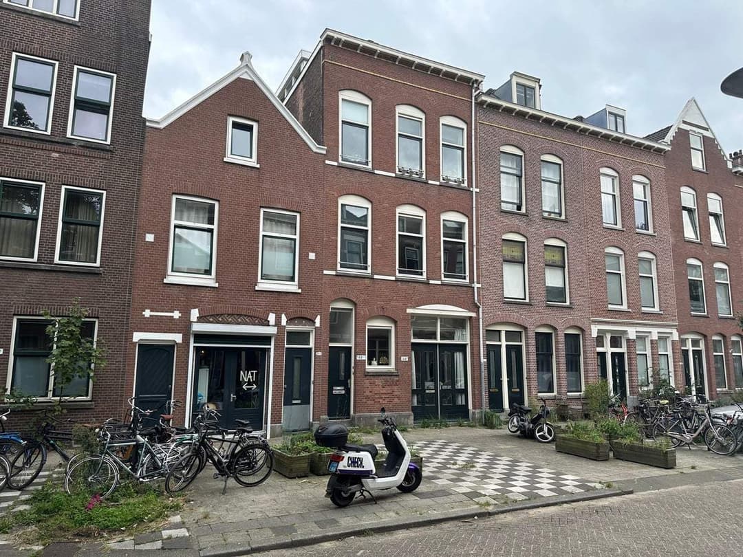 Flat Lambertusstraat, Rotterdam (Kralingen Oost) - For Rent