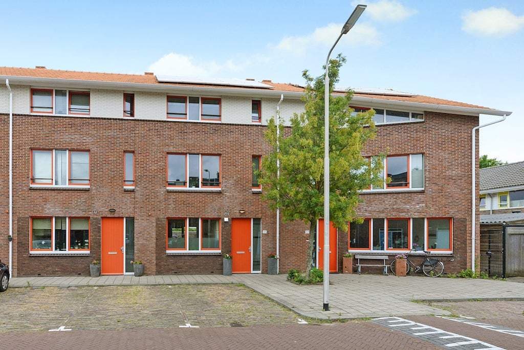 House Prof. Bosschastraat, Delft - For Rent