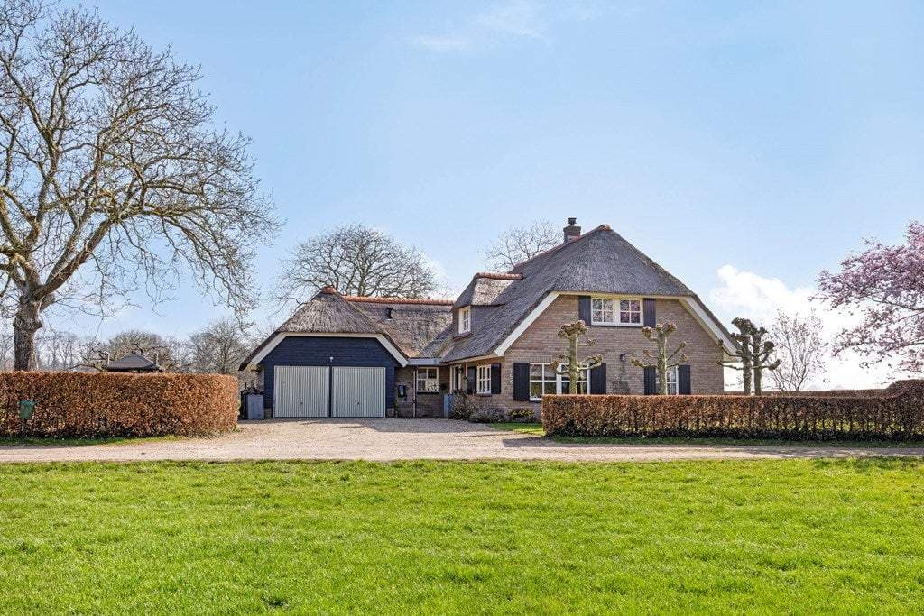 Farmhouse Voorsterweg 155, Tonden - For Rent