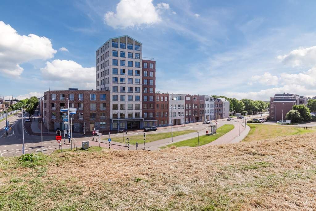 Penthouse Apartment Kanaalweg, Den Helder - For Rent