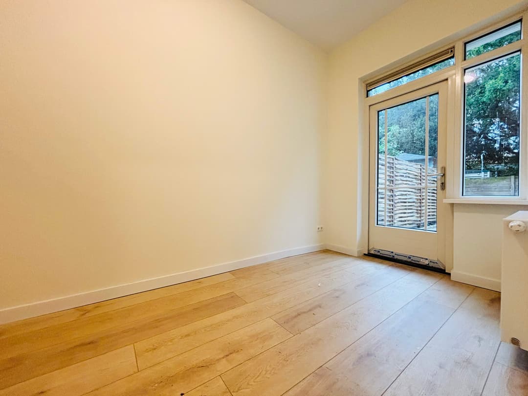 Apartamento de 2 habitaciones en Eikstraat, La Haya - En alquiler