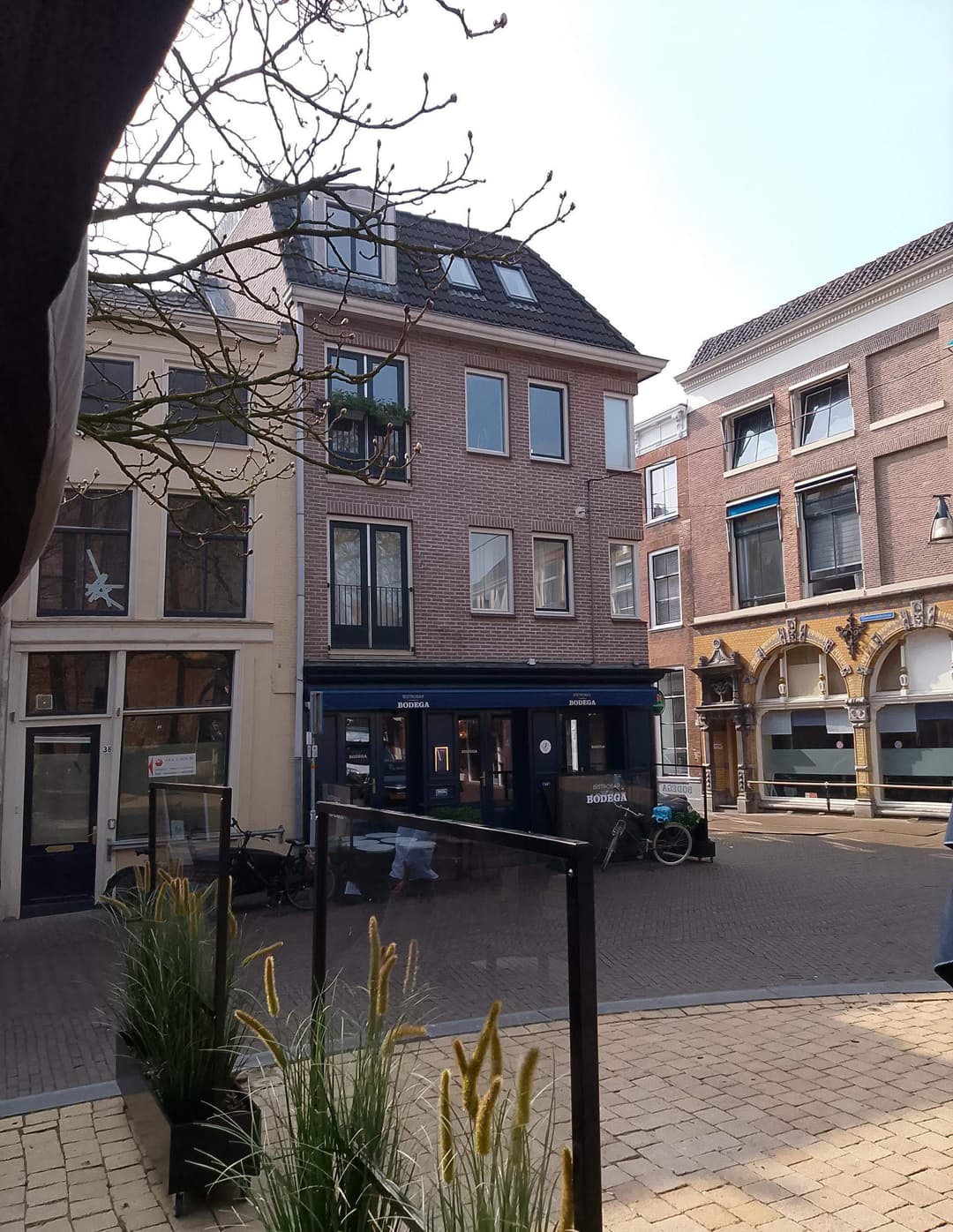 Kale Kamer Te Huur, Bloemendalstraat, Zwolle