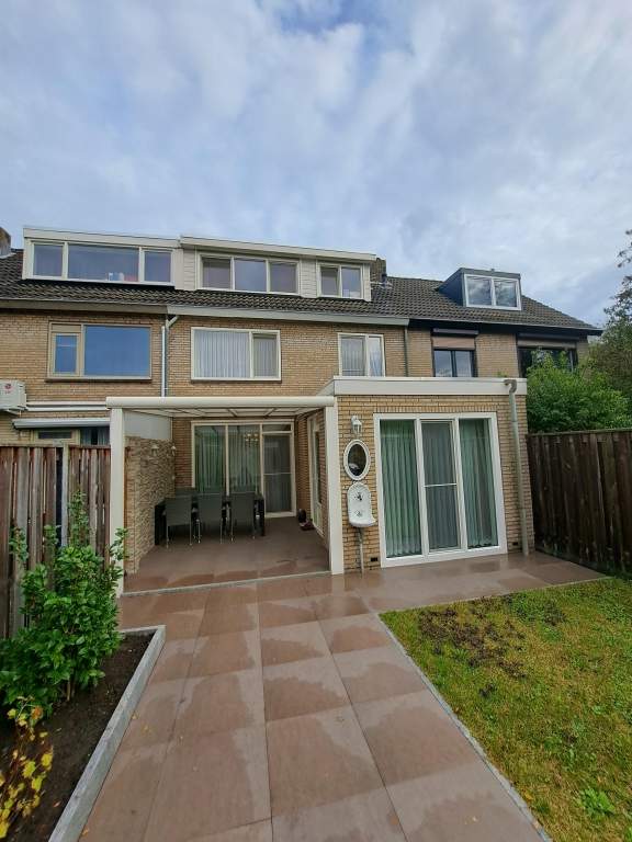 Schaepmanlaan, Bergen op Zoom - Maison mitoyenne meublée