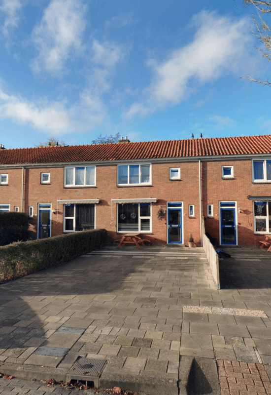 Tussenwoning Douwemastrjitte 58, Jirnsum - Zur Miete