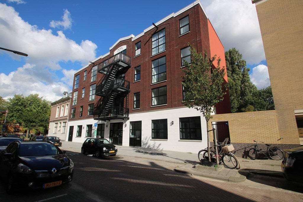 Flat Herlaerstraat, Rotterdam - For Rent