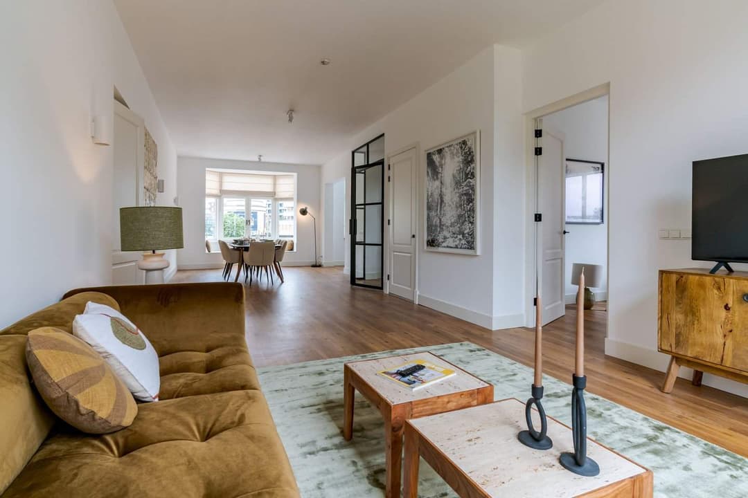 Appartement Nieuwe Parklaan 193-A, La Haye - À Louer
