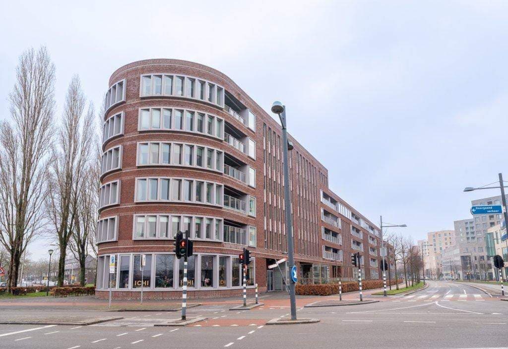 Appartement Stationslaan 1-C2, Breda - À Louer