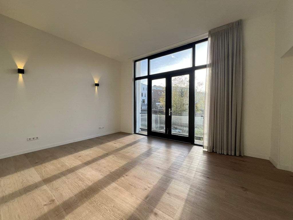 Flat Van Vollenhovenstraat, Rotterdam - For Rent