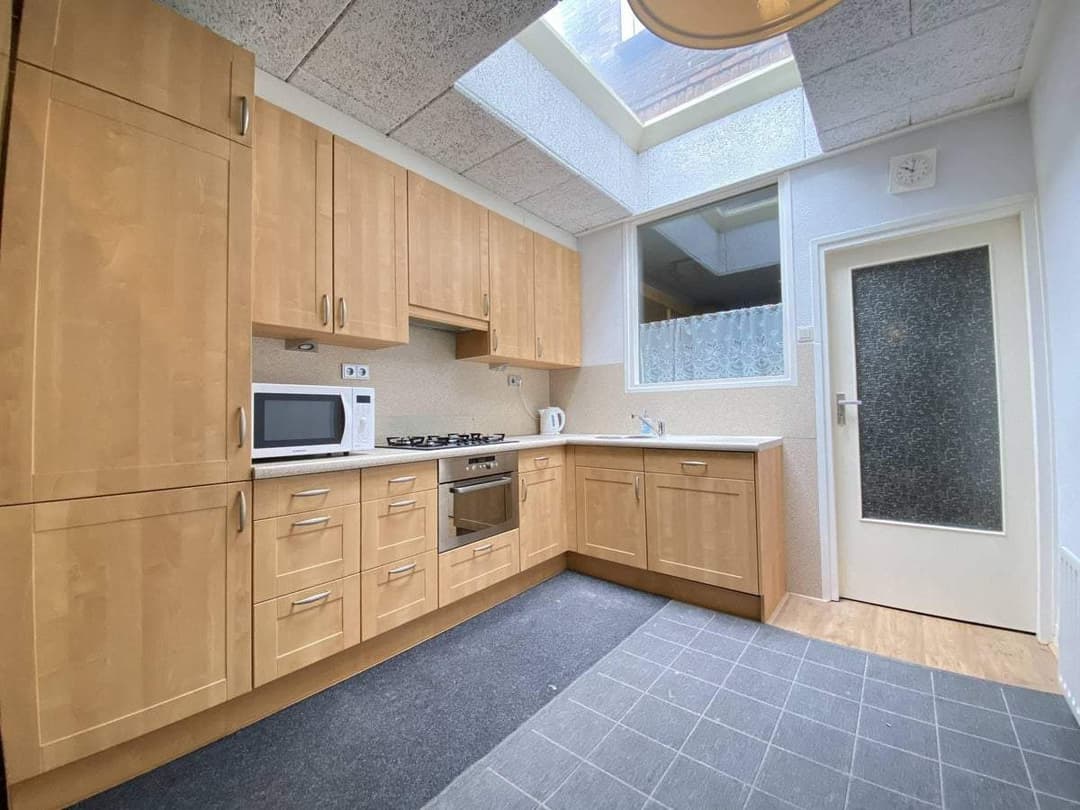 Room Tilburgseweg, Breda - For Rent