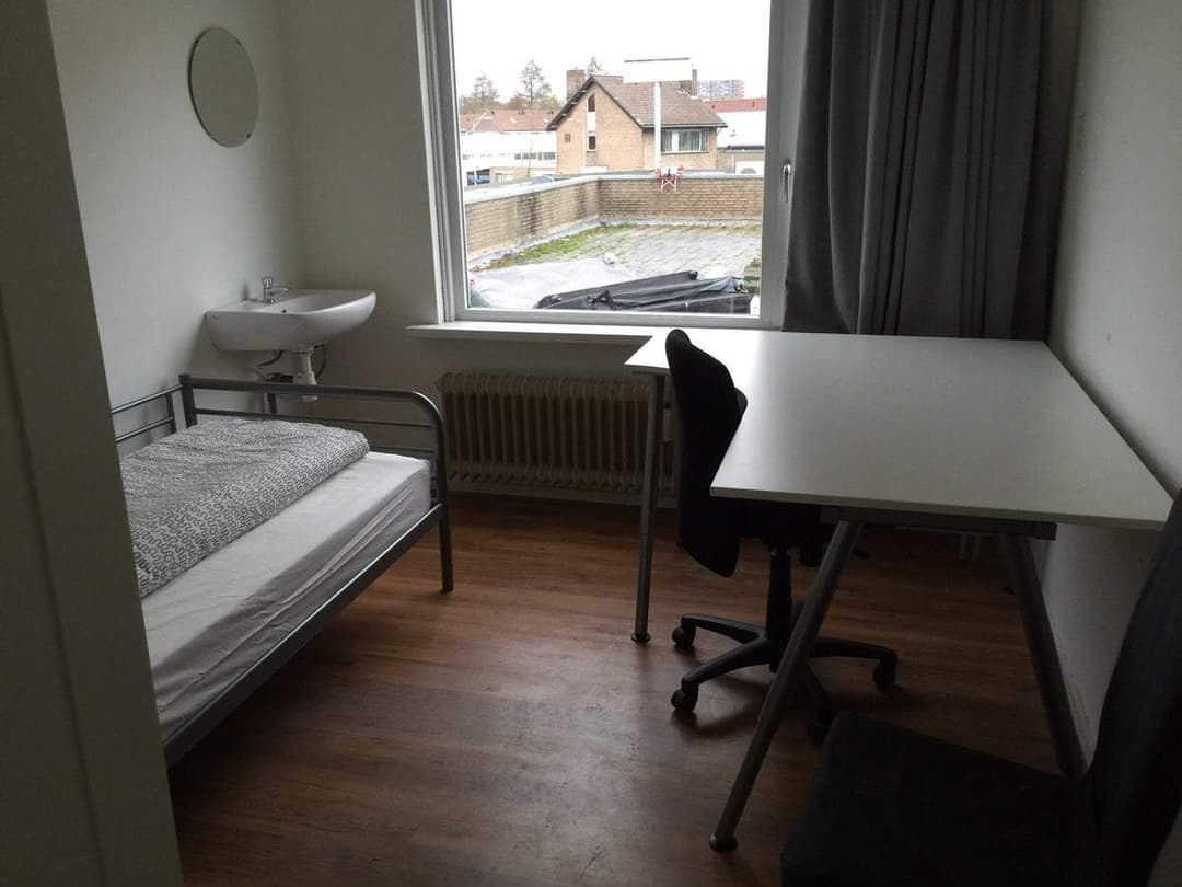 Room Leharstraat 102 K1, Tilburg - For Rent