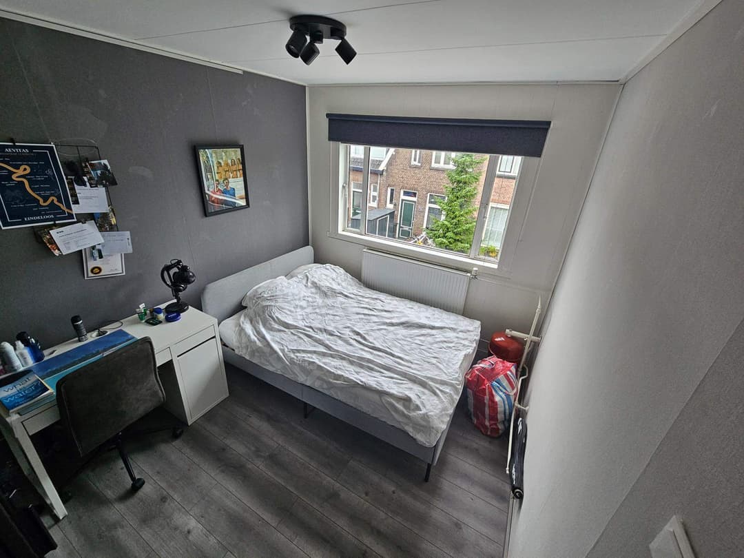 Chambre Meublée sur Buffelstraat, Rotterdam - À Louer