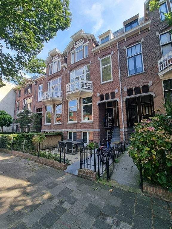 Appartement Frankenslag 90, La Haye - À louer