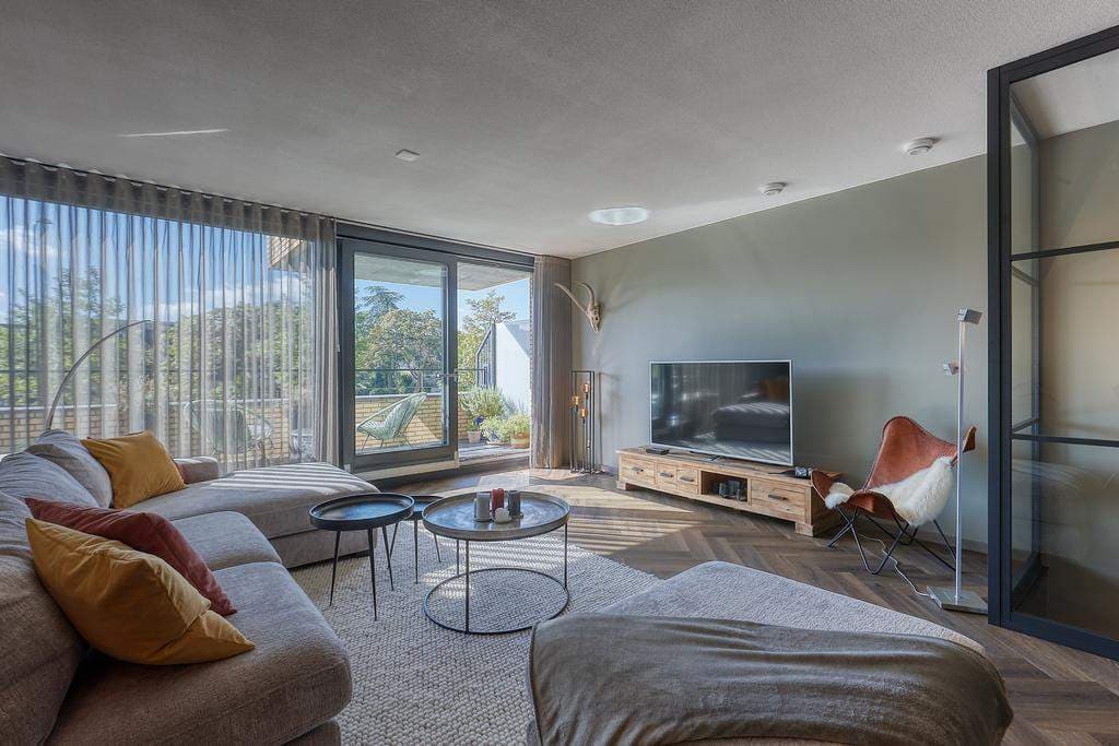 Apartamento de Lujo Sir Winston Churchillln 370-F302, Rijswijk - En Alquiler